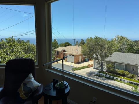 Bixby's Ocean View-Monthly-Spring Special-Mar thru May House in Cambria