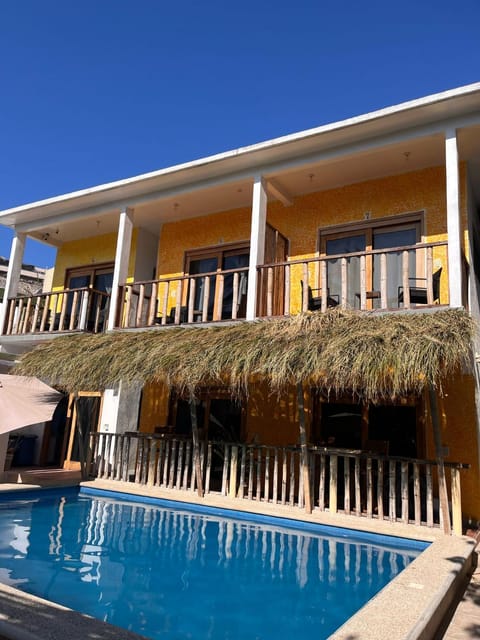 Property building, Day, Pool view, Swimming pool