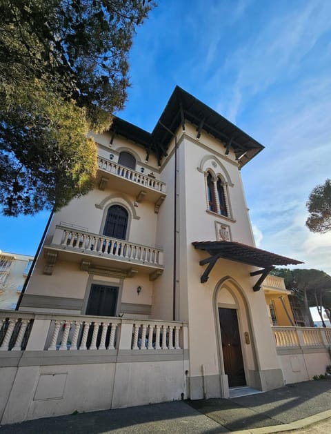 Casa Leonardo Apartment in Livorno