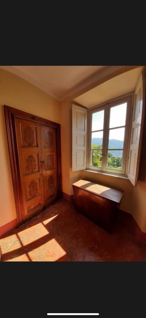 Villa Adelaide Lakeview Bed and Breakfast in Como