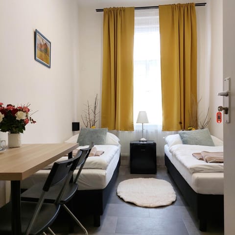 Property building, Bed, Photo of the whole room, Bedroom, furniture