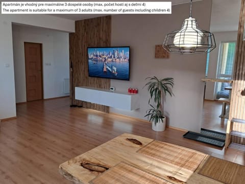 TV and multimedia, Living room, Dining area