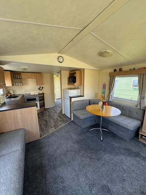 Cabana Escape House in Clacton-on-Sea