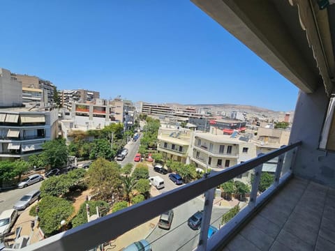 Cozy appartment in Neo Faliro, Piraeus Apartment in Pireas