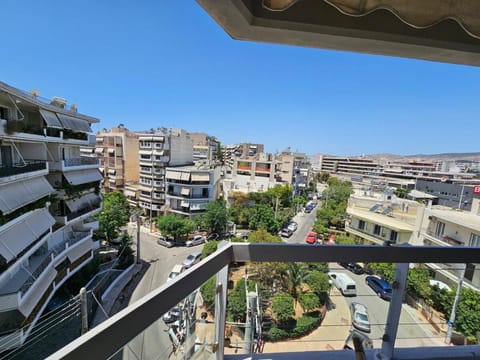 Cozy appartment in Neo Faliro, Piraeus Apartment in Pireas