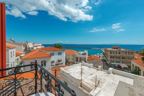 Day, View (from property/room), Balcony/Terrace, City view, Sea view