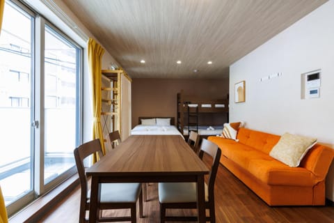 Bed, Dining area, Bedroom, bunk bed