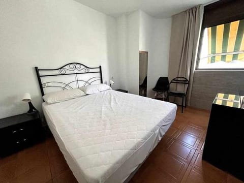 Apartamento en Rambla Alicante 4 pax Apartment in Alicante