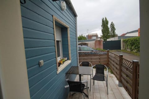 Nice modern house, bright and quiet assured House in Nantes
