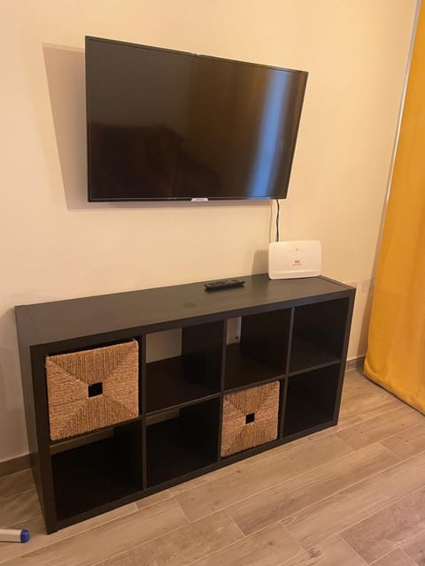 Communal lounge/ TV room, TV and multimedia