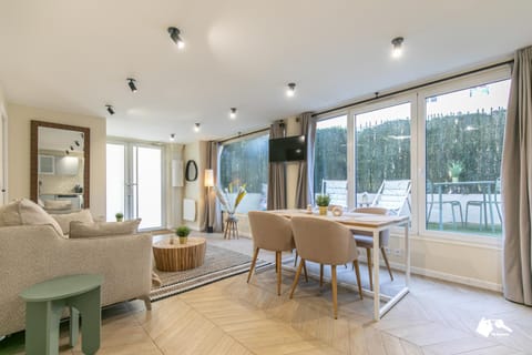 Balcony/Terrace, Living room, Dining area