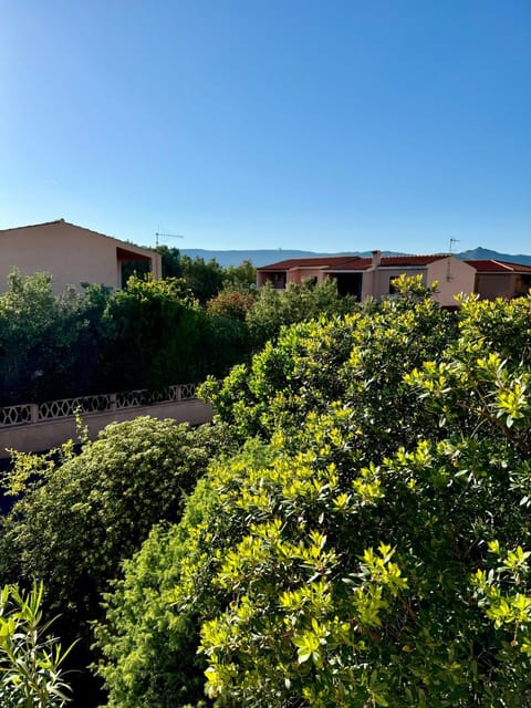 Trilocale a 900mt dalla Spiaggia La Cinta House in San Teodoro