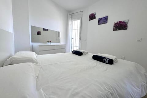 Bright and quiet apartment with a pool Apartment in Costa del Sol