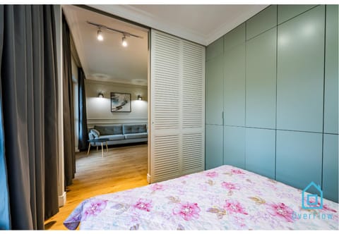 Oasis Apartment - 2,4 km to Baltic Sea & 3 km to Polsat Plus Arena Apartment in Gdansk