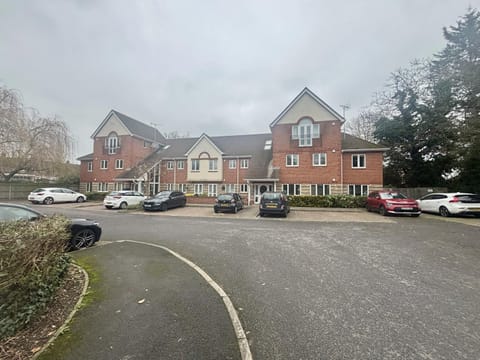 Property building, Facade/entrance, Off site