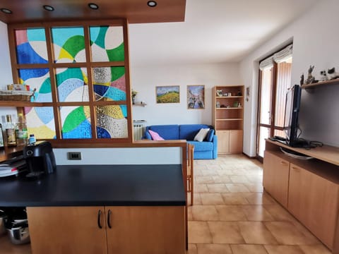 Communal lounge/ TV room, TV and multimedia, Living room, Seating area