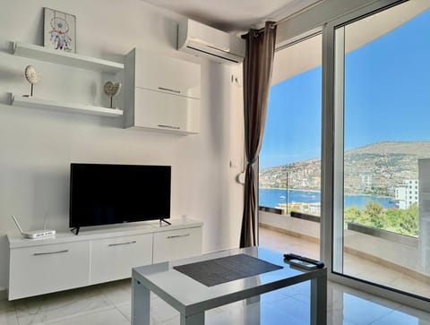 Natural landscape, TV and multimedia, View (from property/room), Balcony/Terrace, Mountain view