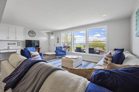 Beautiful Torch Lake House with Beach Access home House in Torch Lake