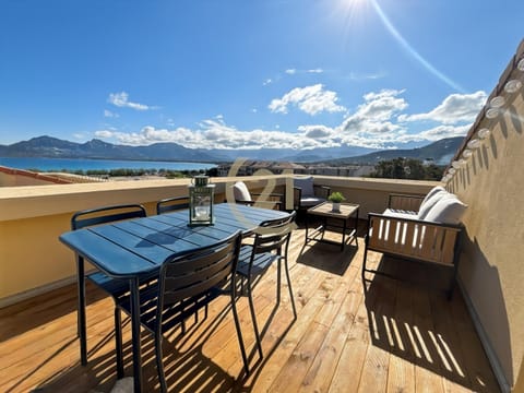 Patio, View (from property/room), Balcony/Terrace, Dining area, Sea view