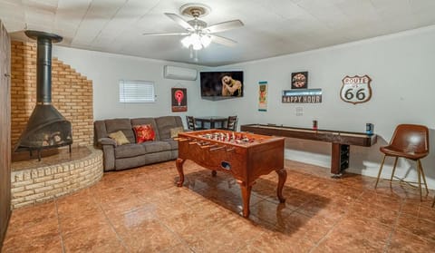 Family fun 4bed 2bath with pool House in San Antonio