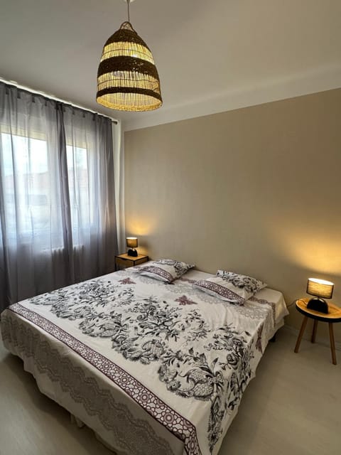 Appartement Lumineux avec Balcon Apartment in Carpentras