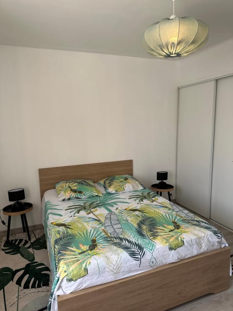 Appartement Lumineux avec Balcon Apartment in Carpentras