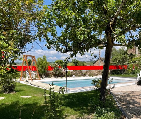 Garden, Swimming pool