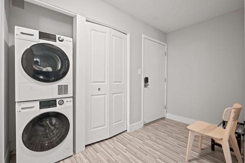 Peaceful Rochester Escape Perfect for Families Apartment in Rochester