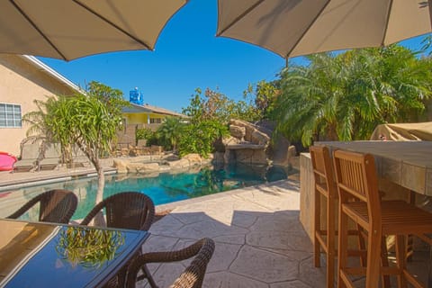 F-13 California Dreamin House in Orange