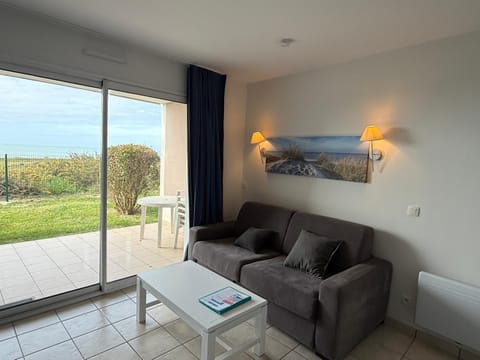 Patio, Living room, Garden view, Sea view