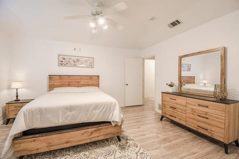 Family friendly home in DFW area House in North Richland Hills