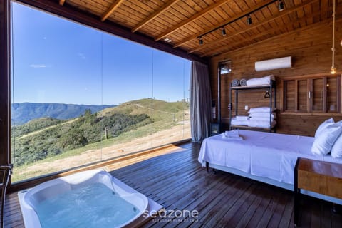 Hot Tub, Mountain view