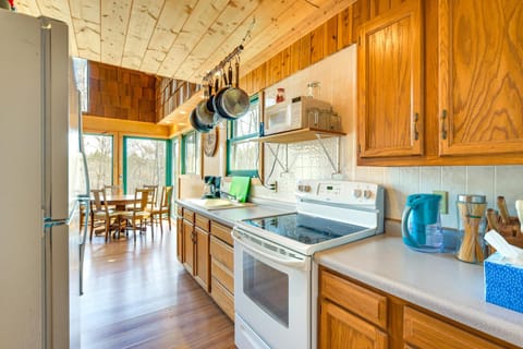 1 Mi to South Twin Lake Cabin with Deck in Trego! Cabin in Wisconsin