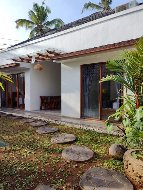 Garden, Garden view