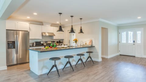 F-52 Trenton II House in Garden Grove