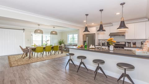 F-52 Trenton II House in Garden Grove