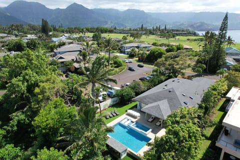 F-71 Queens Bath Point House in Princeville