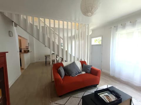 Communal lounge/ TV room, TV and multimedia, Living room