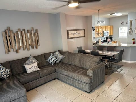 Kitchen or kitchenette, Living room, Dining area