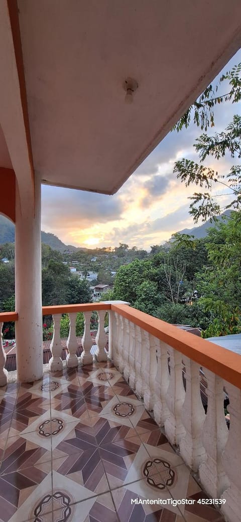 View (from property/room), Balcony/Terrace