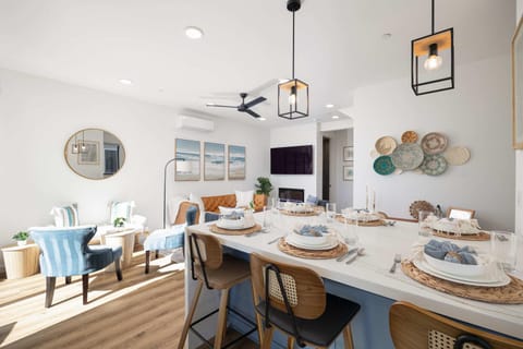 Walk to the Beach & Pier Ocean View Roof Deck House in Oceanside