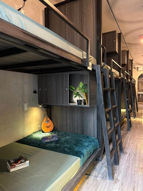 Property building, Restaurant/places to eat, Bed, Photo of the whole room, Swimming pool, Breakfast