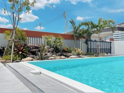 Day, Garden, Garden view, Pool view, Swimming pool, Swimming pool