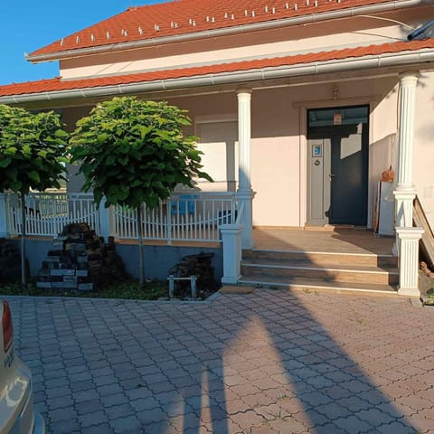 Self-catering new villa,Sumadija, village Grivac Villa in Serbia