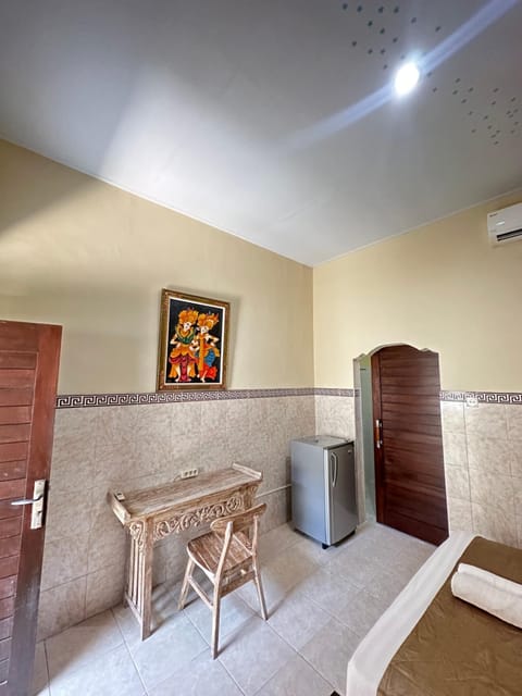 Bed, Seating area, Bedroom, wardrobe, air conditioner