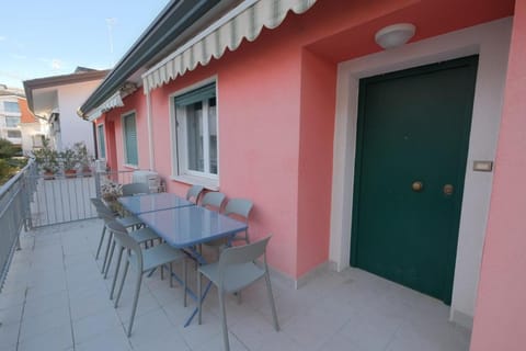 CASA ROSSA tre camere in centro Apartment in Lido di Jesolo
