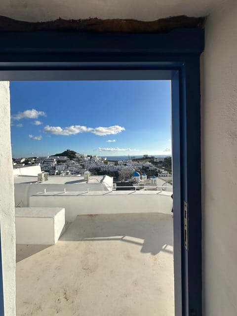 View (from property/room), Balcony/Terrace