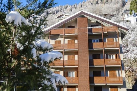 Casa vacanze moderna a 500m dalle piste Apartment in Aprica