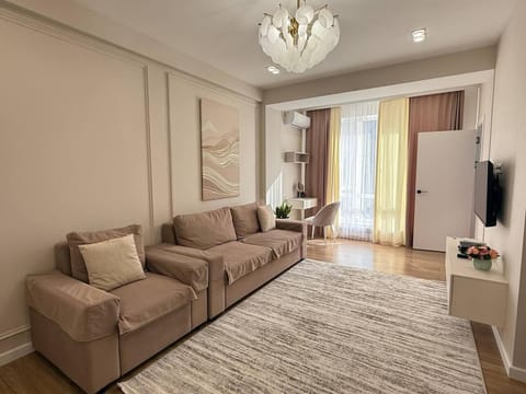 TV and multimedia, Seating area