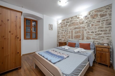 Vila Lancana Apartment in Kotor